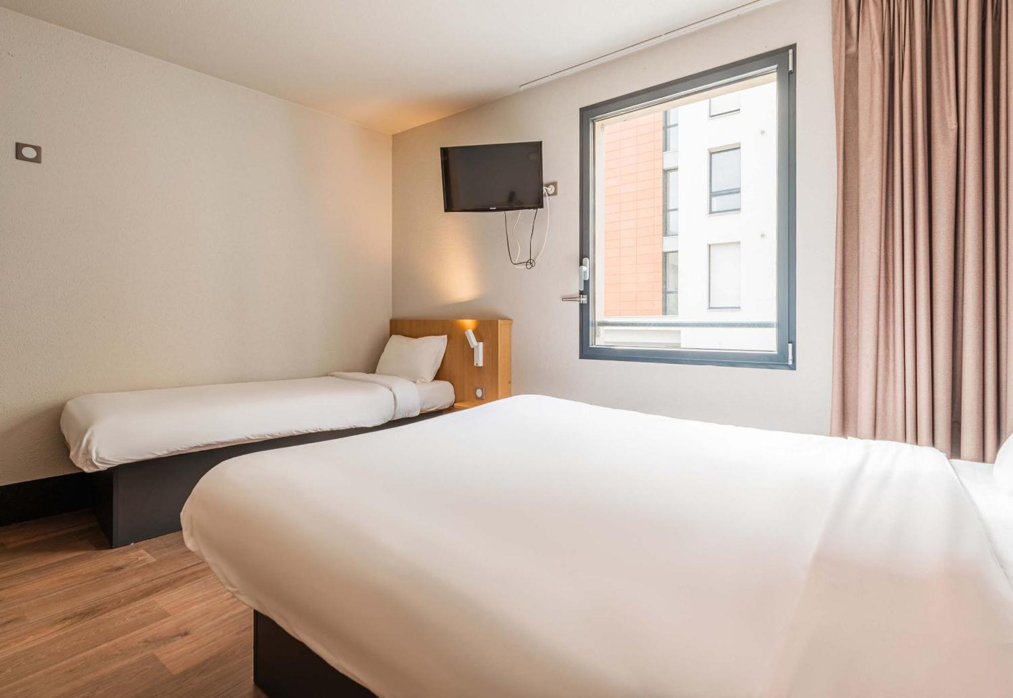B&B Hotel Lens Musee Du Louvre מראה חיצוני תמונה