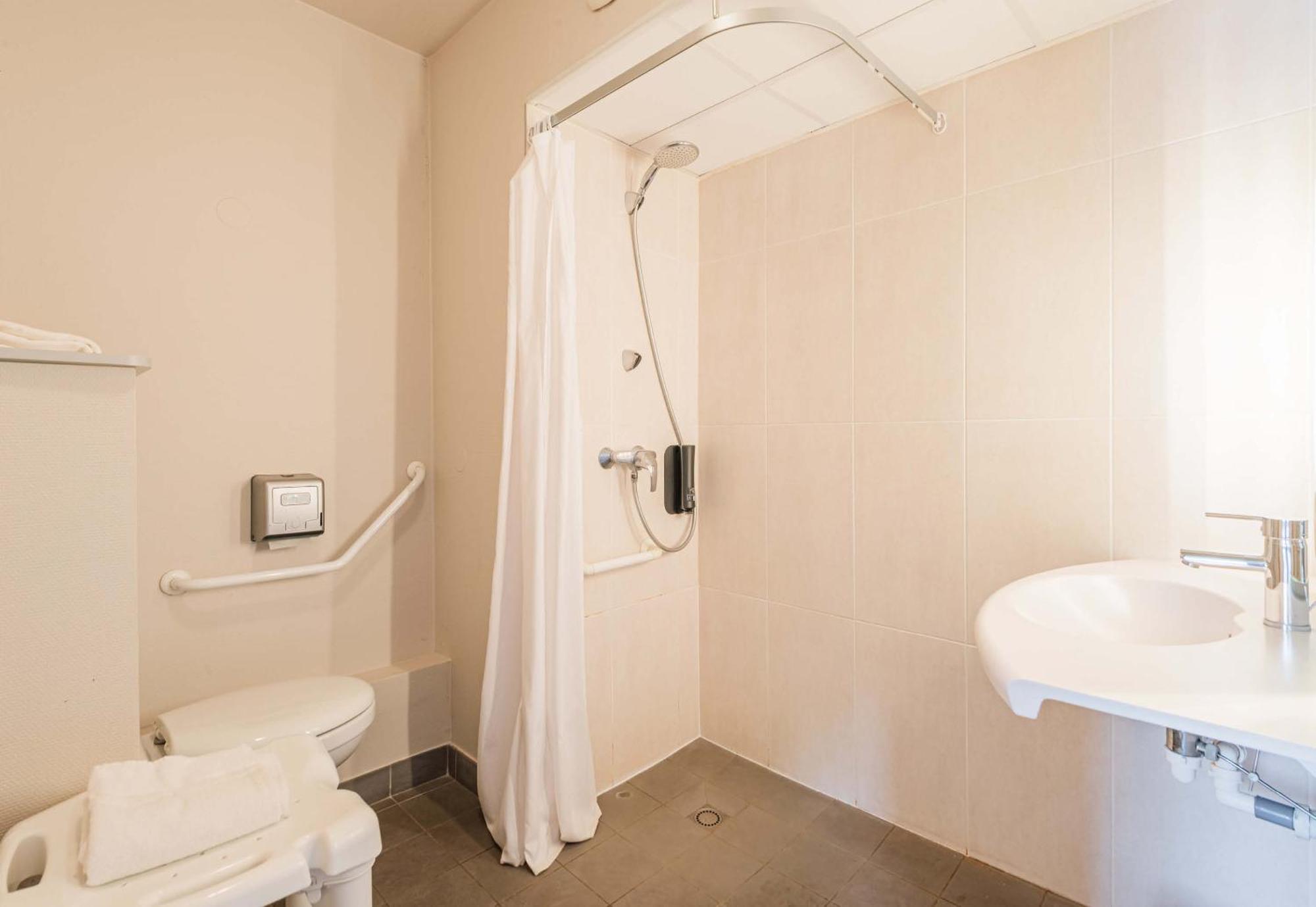 B&B Hotel Lens Musee Du Louvre מראה חיצוני תמונה
